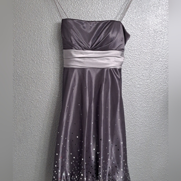 Vintage Gun Metal & Silver Formal Dress   Size 5/6 - Picture 7 of 13